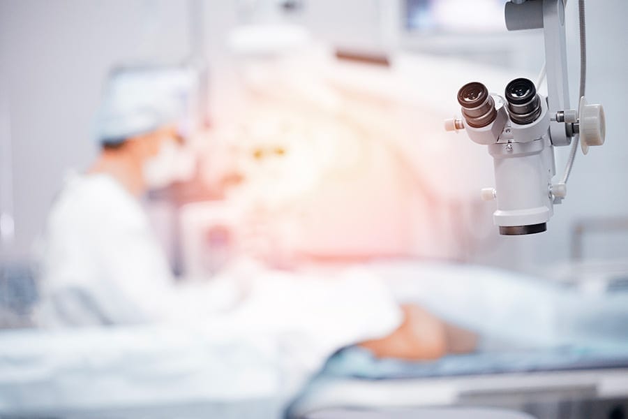 operation laser yeux lasik avantages inconvenients dr arthus drevon chirurgie ophtalmologique lyon chirurgie refractive chirurgie de la cataracte surface oculaire